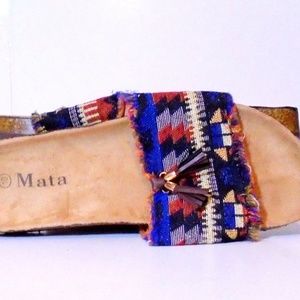Mata women sandals